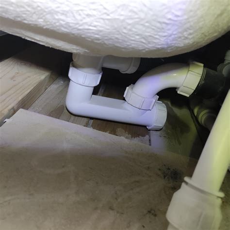 leaking bathtub drain|What to Do With a Leaking Bathtub Drain